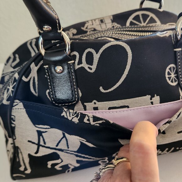 Like New Coach Horse & Carriage Black Shoulder Bag Satchel Purse - Picture 12 of 15